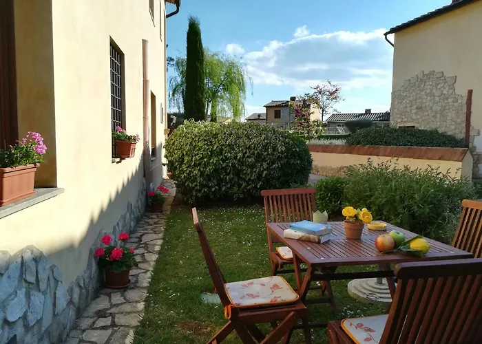 Borgo Toscano * Gambassi Terme
