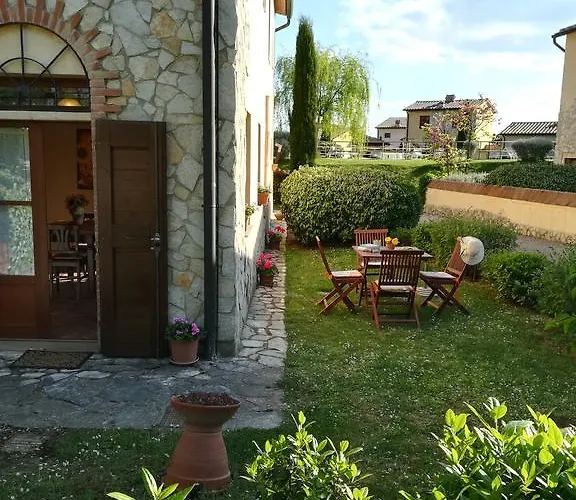 Borgo Toscano Hébergement de vacances *